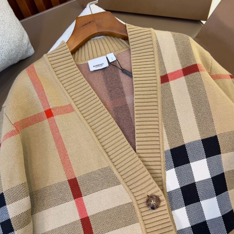 Burberry Sweaters